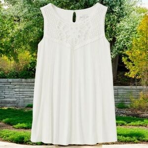 NEW Torrid Super Soft Crochet Insert Tank Floral Cottagecore Garden Size 2X